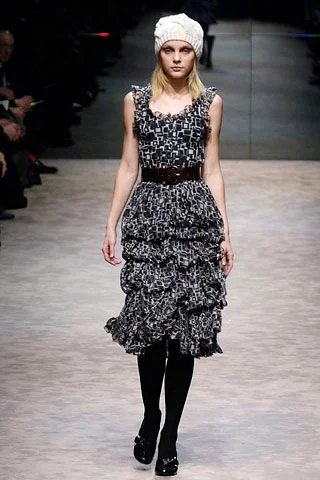 Look 18